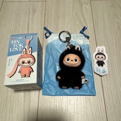POP MART THE MONSTERS (LABUBU) Pin for Love Series-Vinyl Plush Pendant (N-Z) R