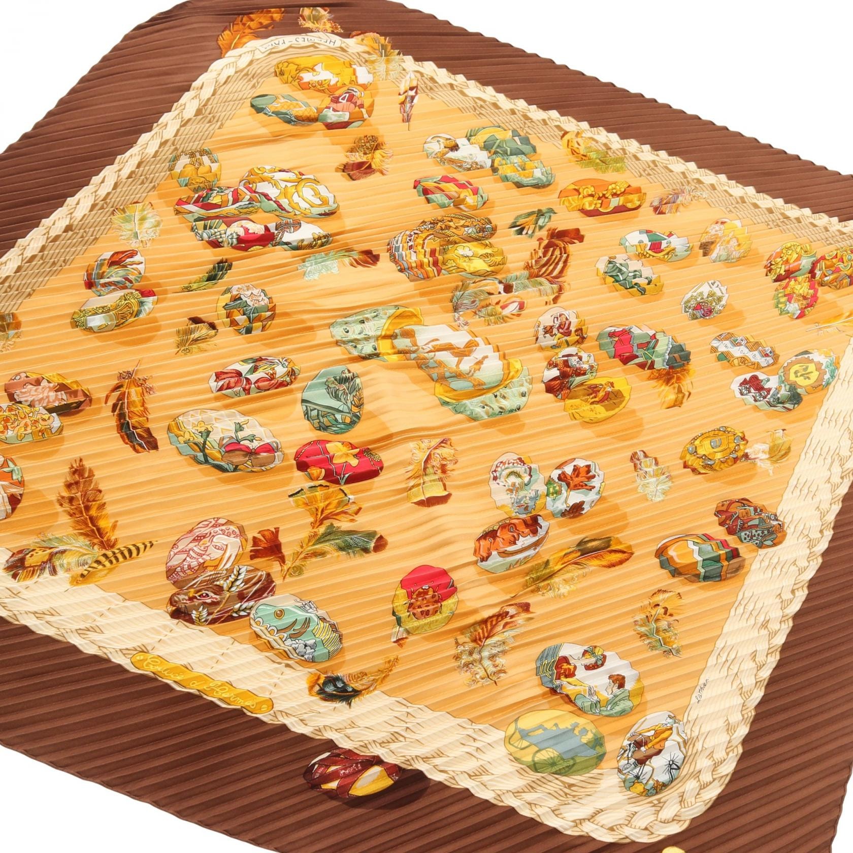 エルメス HERMES カレプリセ Couvee d' Hermes スカーフ 衣料品 シルク シルク レディース ブラウン系 / マルチカラー 【中古】