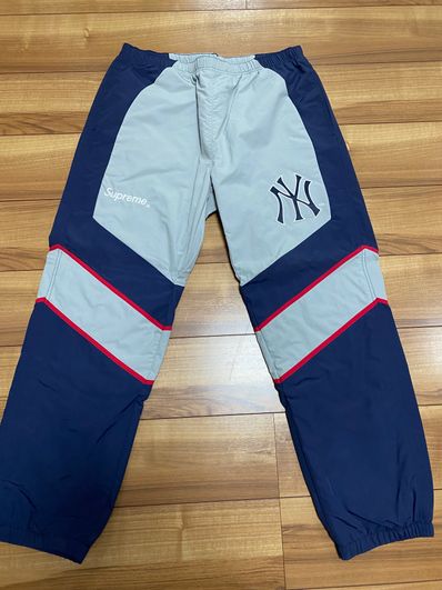 Supreme New York YankeesTM Track Pant "Navy"