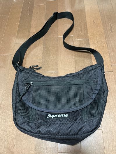 Supreme 2022ss Small Messenger Bag "Black"