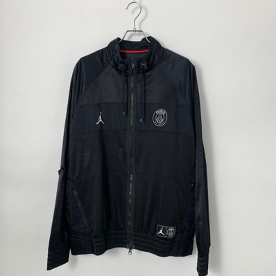 NIKE × PARIS SAINT-GERMAIN nylon jacket Black