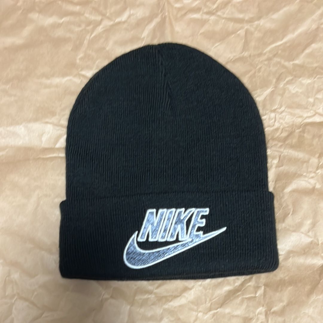 Supreme / Nike® Snakeskin Beanie "Black"