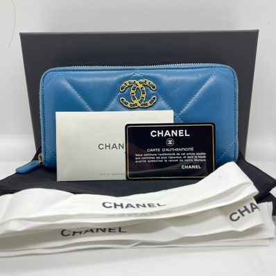 シャネル 長財布 19 AP1063 ラムスキン ブルー