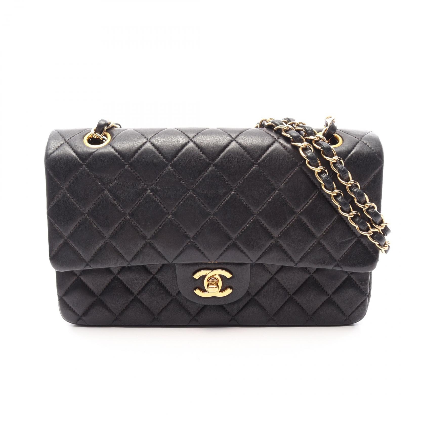 シャネル CHANEL マトラッセ Wフラップ ショルダーバッグ バッグ ラムスキン(羊革) レディース ブラック系 【中古】