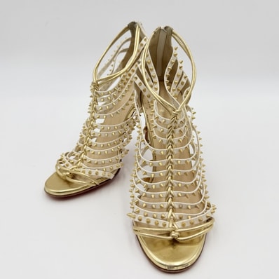 Christian Louboutin(クリスチャン・ルブタン)スタッズ レザー ケージサンダル ホワイト系 ゴールドトーン金具 ハイヒール レディース サイズ36 1/2
