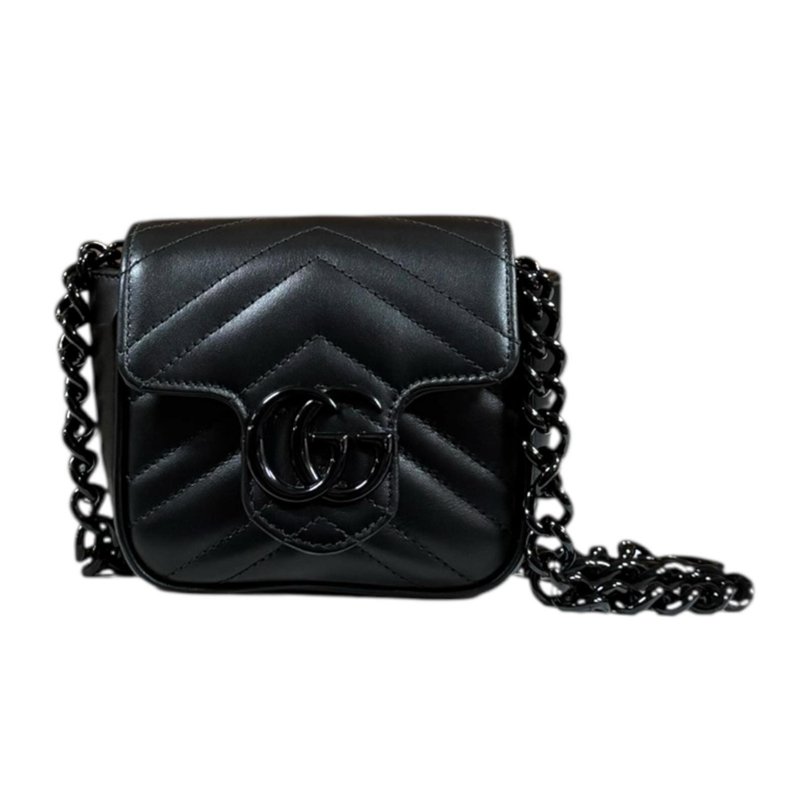 グッチ ミニポシェット GGマーモント ショルダーバッグ レザー 739599 ブラック レディース GUCCI 中古