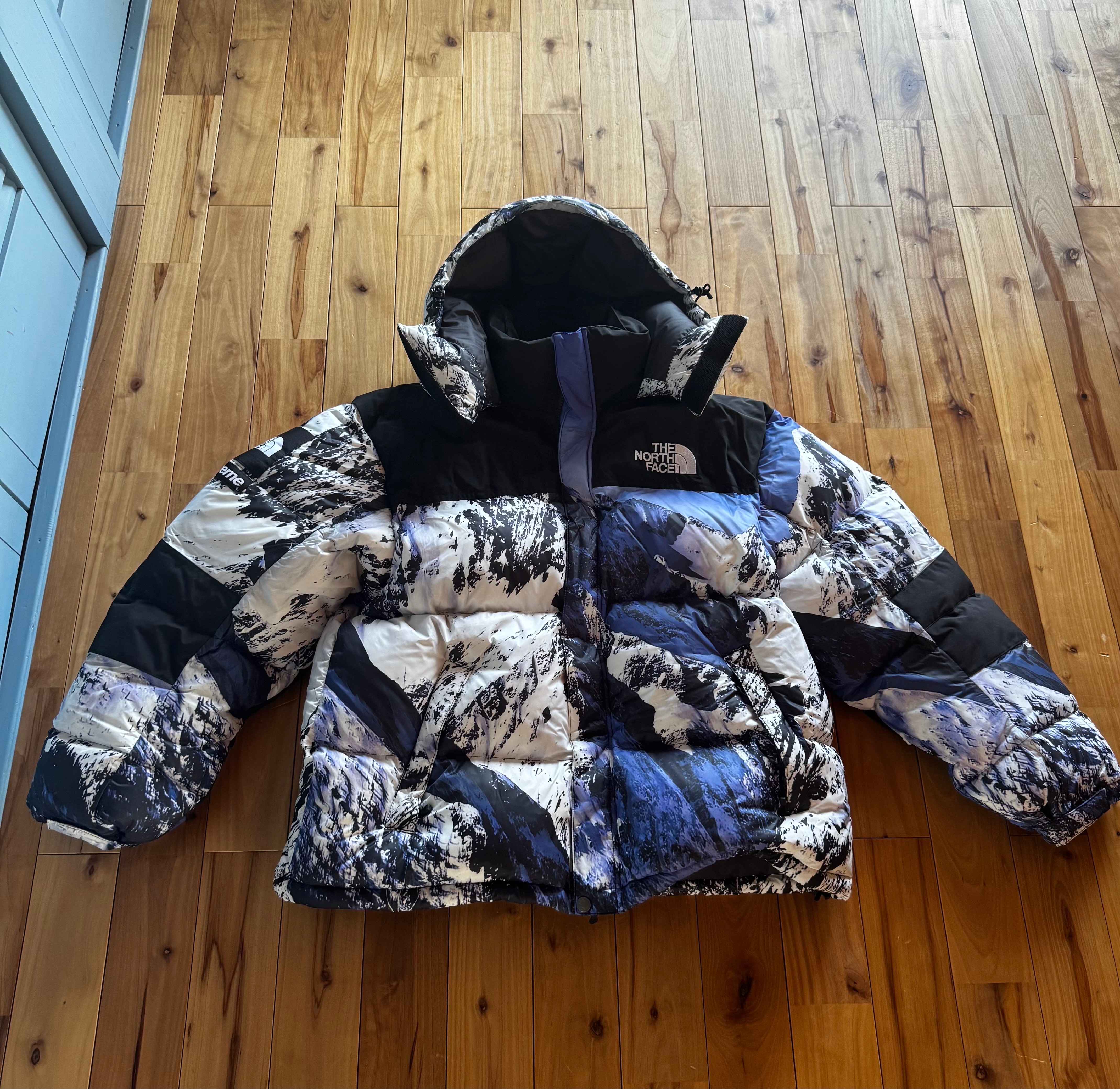 Supreme x The North Face Nuptse Jacket 