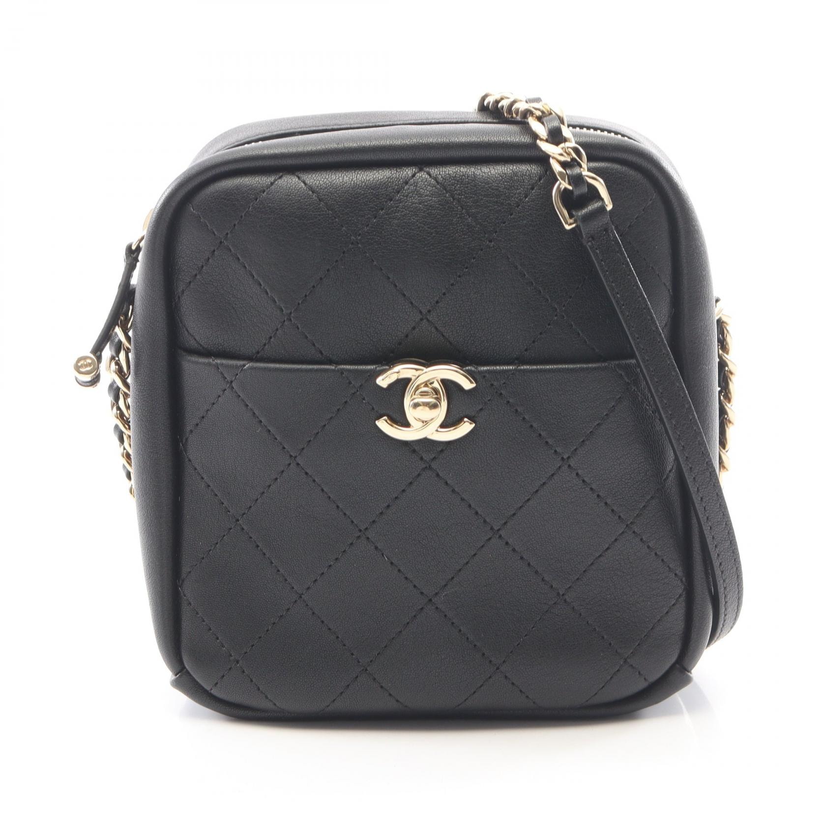 シャネル CHANEL マトラッセ スモール ショルダーバッグ バッグ ラムスキン(羊革) レディース ブラック系 【中古】