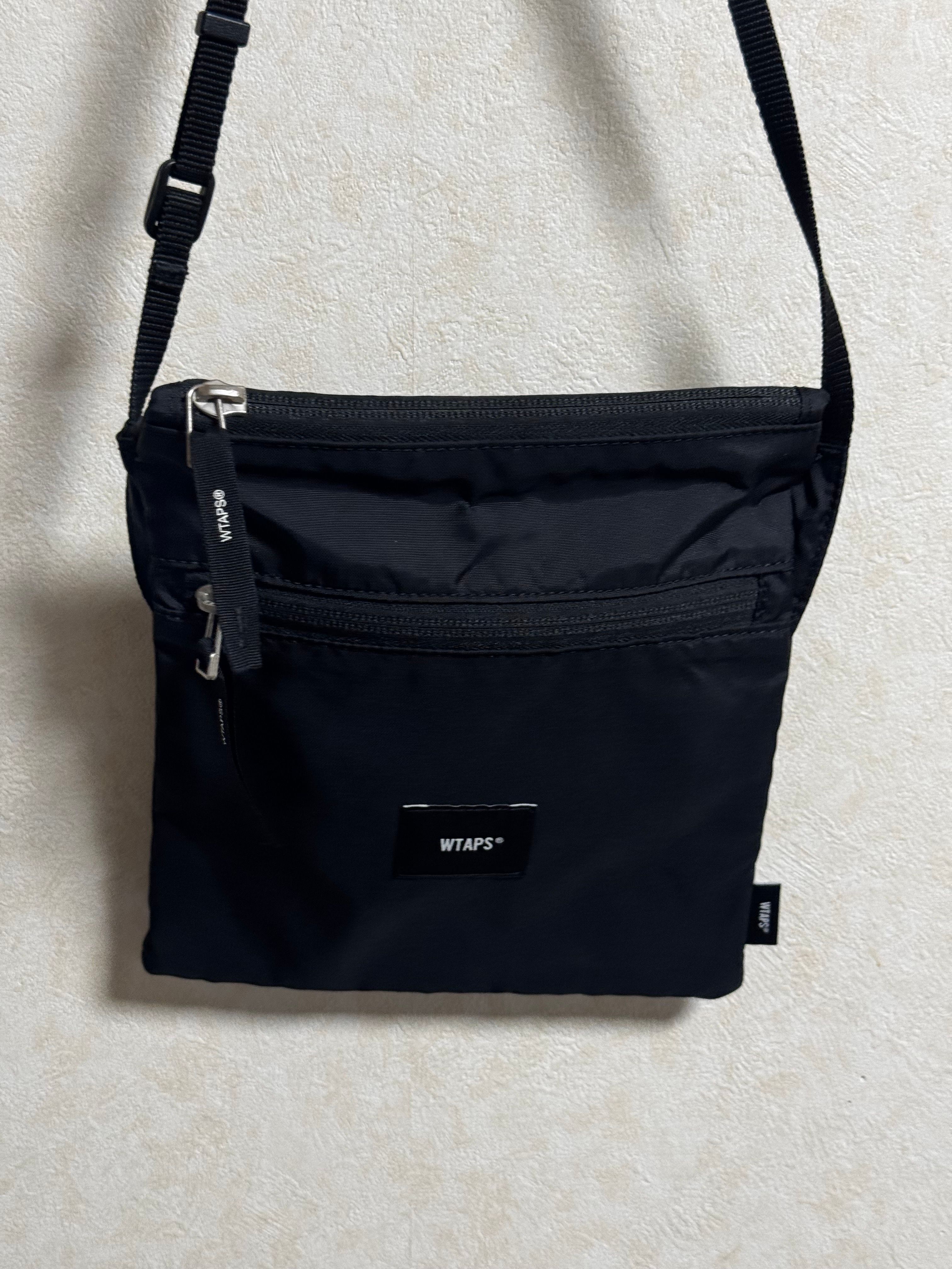 WTAPS SLING / POUCH / NYLON BLACK