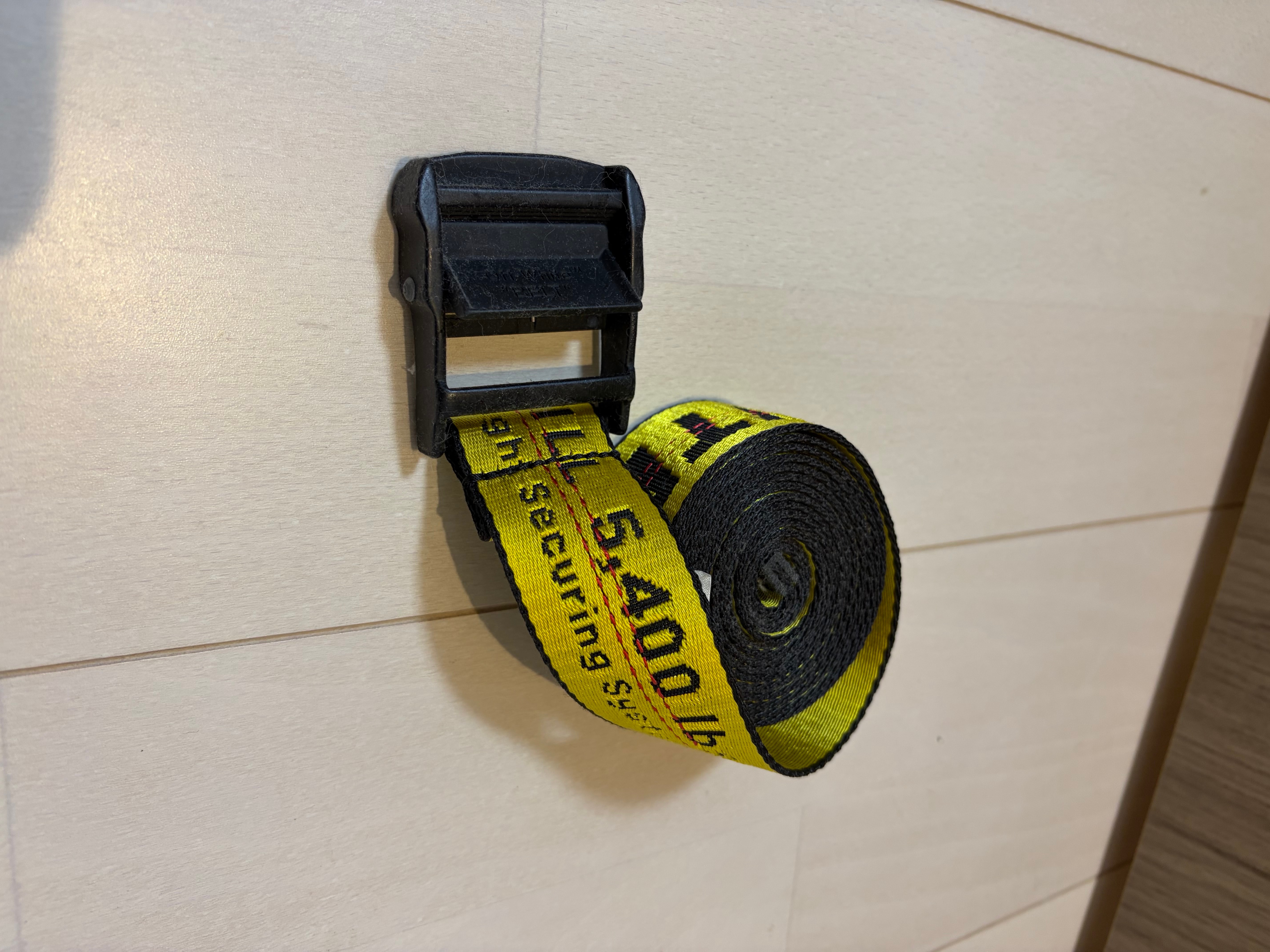 OFF-WHITE オフホワイト CLASSICINDUSTRIAL BELT クラシック インダストリアルロゴベルト イエロー