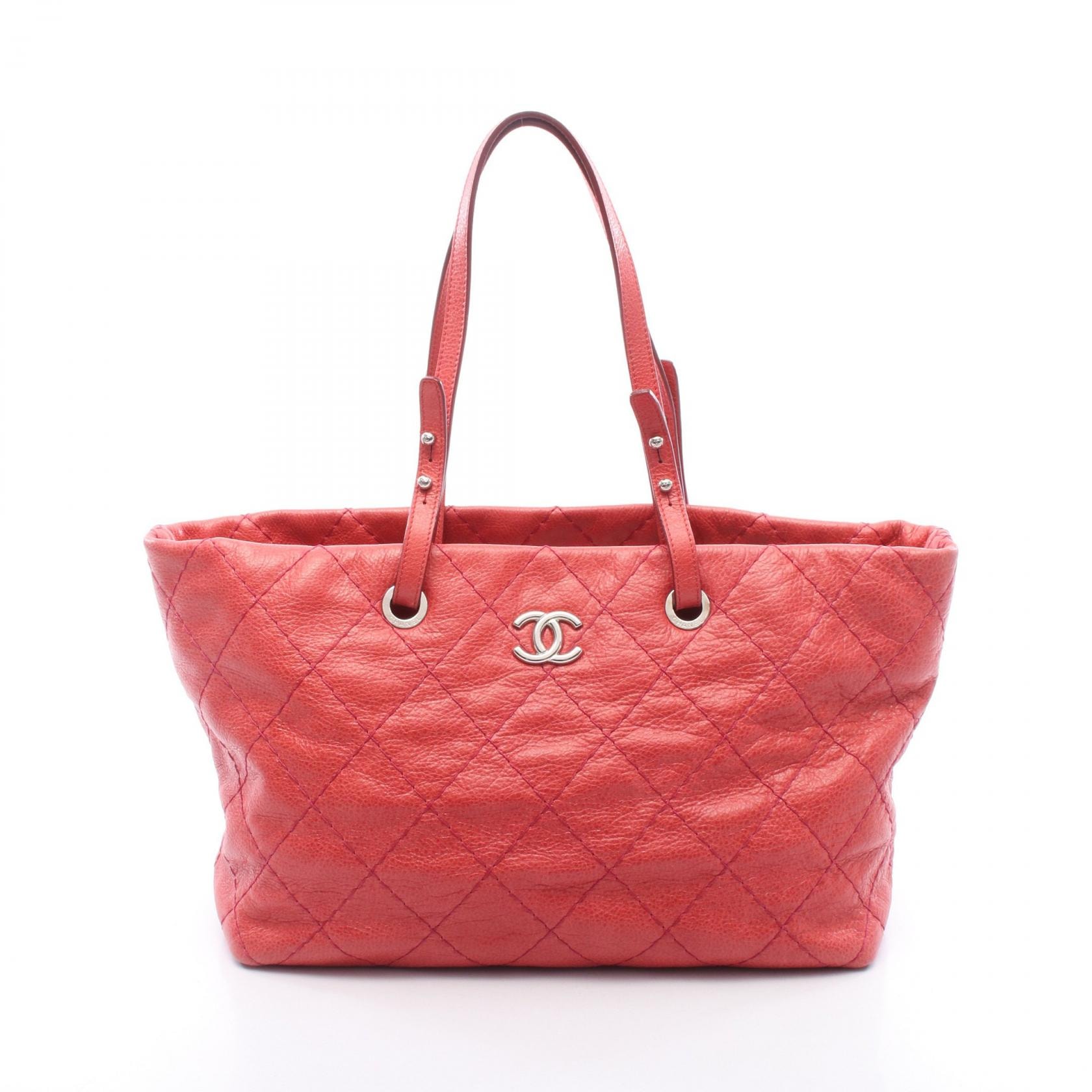 シャネル CHANEL オンザロード トートバッグ バッグ レザー レディース レッド系 【中古】