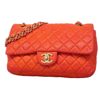 【6dd4868】シャネル ショルダーバッグ マトラッセ Wフラップ Wチェーン ラムスキン レッドオレンジ シャンパンゴールド金具【中古】レディース