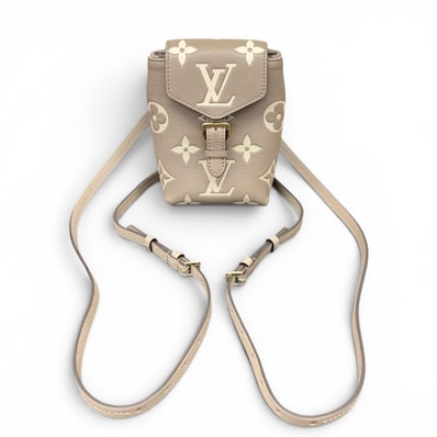 LOUIS VUITTON 極美品 ルイヴィトン タイニー バックパック モノグラムアンプラント トゥルトレール クレーム リュック M80738 レザー RFID確認済 ベージュ アイボリー ヴィトン LV Aランク 中古 鑑定済