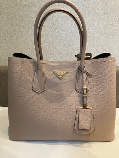 PRADA プラダ サフィアーノ キュイール ハンドバック 1BG756