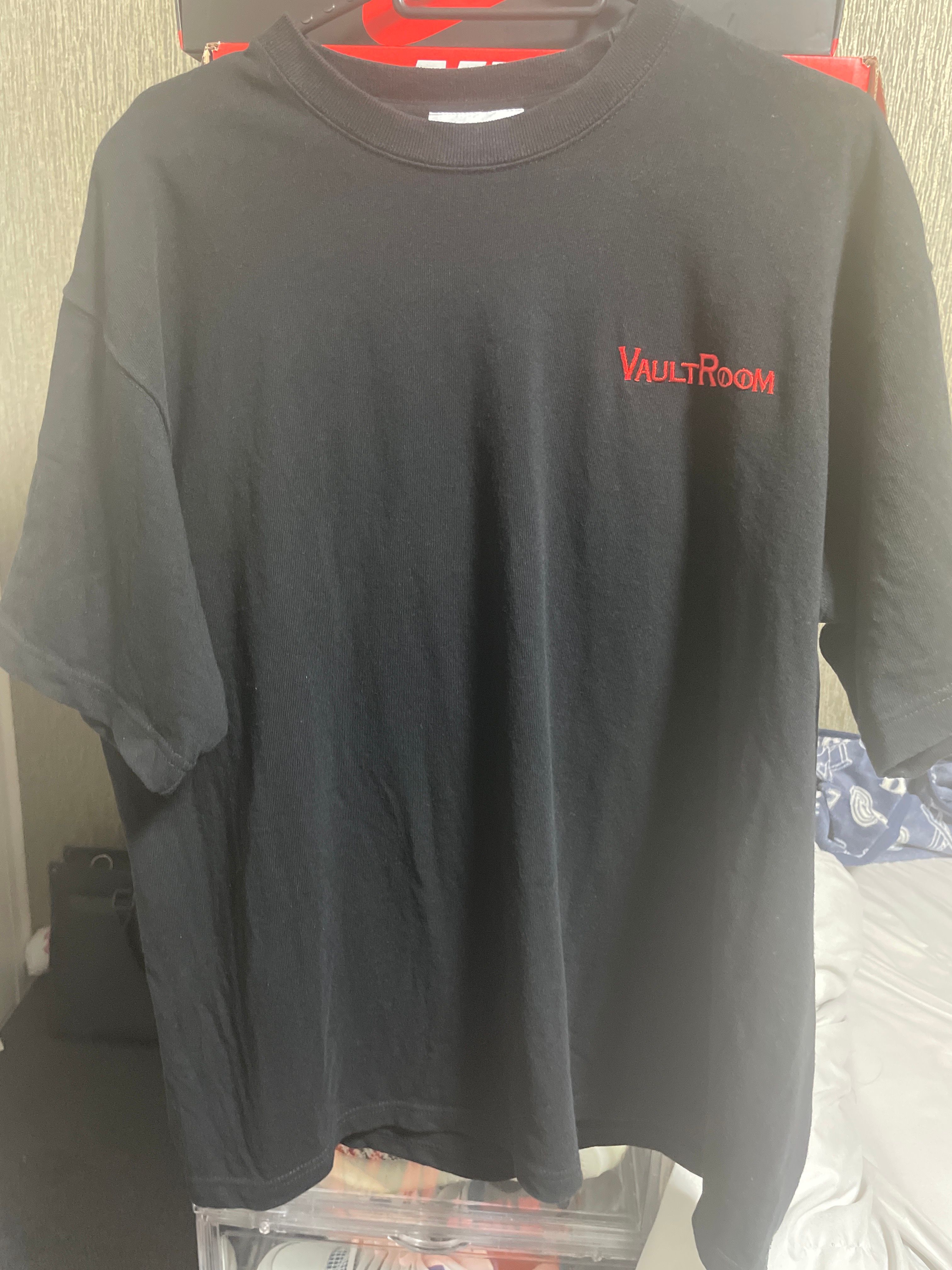 VAULTROOM x Monster Hunter Rathalos Tee "Black"