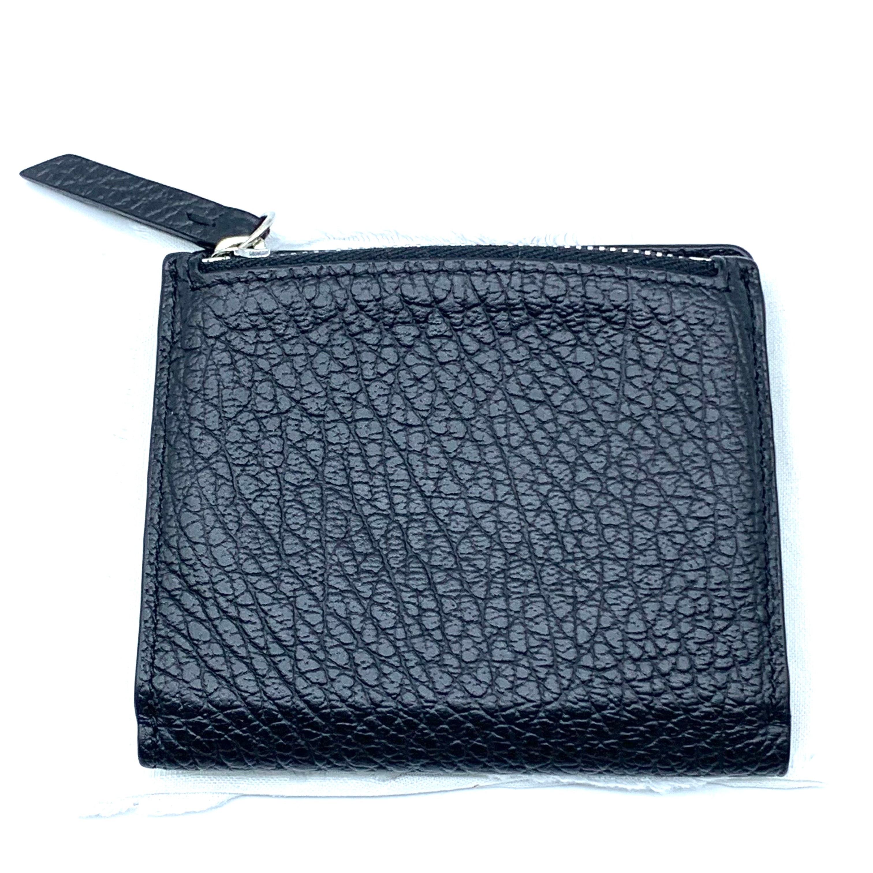 メゾンマルジェラ グレイニー フラップウォレット ブラック SA1UI0023P4455