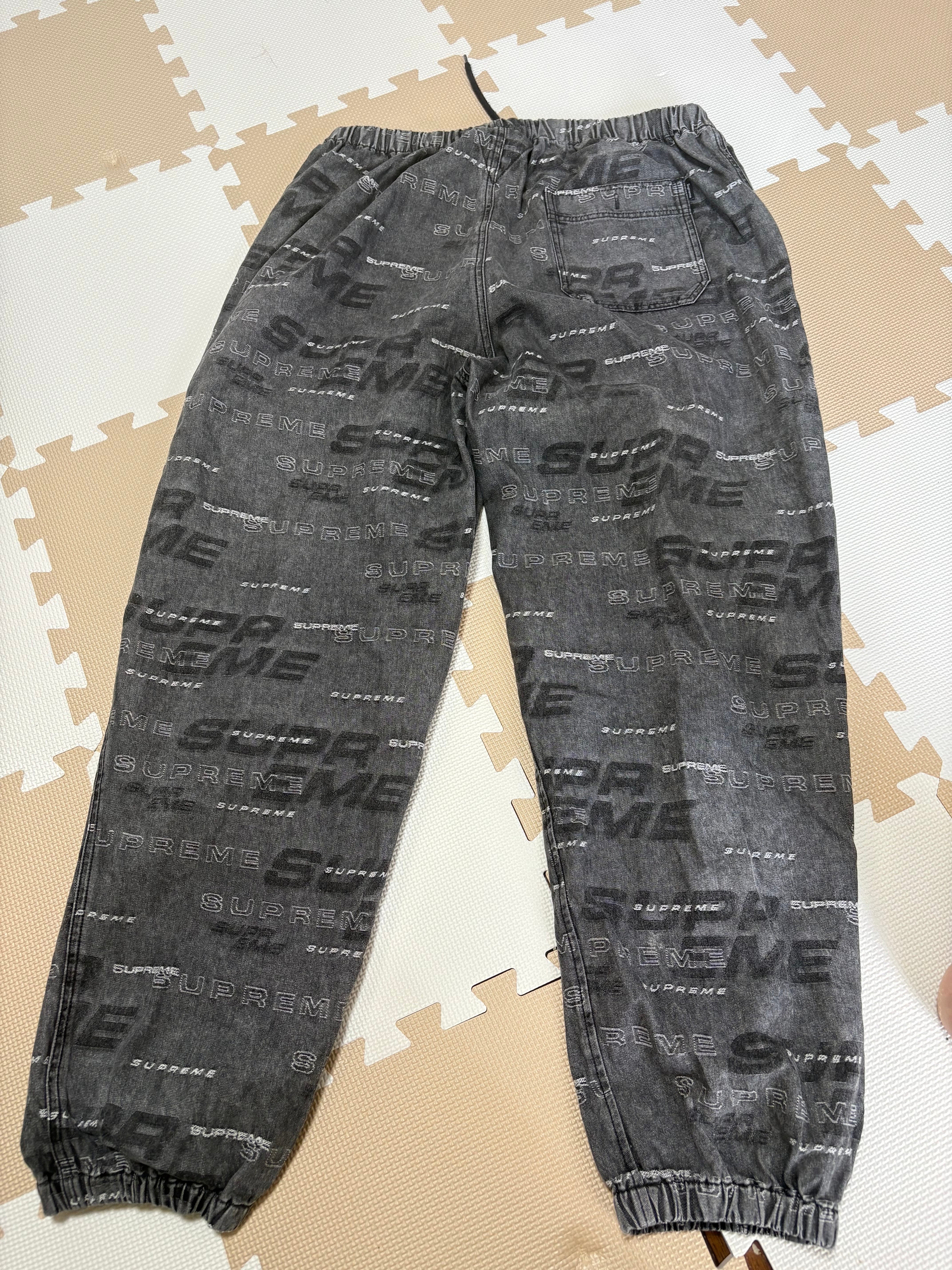 Supreme Dimensions Logo Denim Skate Pant "Black"