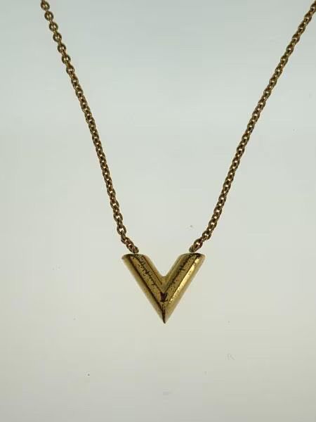 Louis Vuitton Essential V Necklace "Gold"