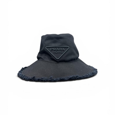 PRADA 希少 美品 プラダ トライアングルロゴ ドリルハット 1HC145 帽子 ICチップ確認済 ブラック ダークネイビー フリンジ 帽子 三角プレート ロゴプレート ABランク 中古 鑑定済 プラダハット
