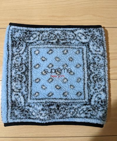 Supreme Bandana Fleece Neck Gaiter Supreme Bandana Fleece Neck Gaiter