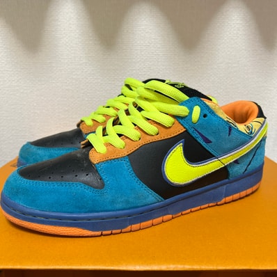 Nike SB Dunk Low "Skate or Die"