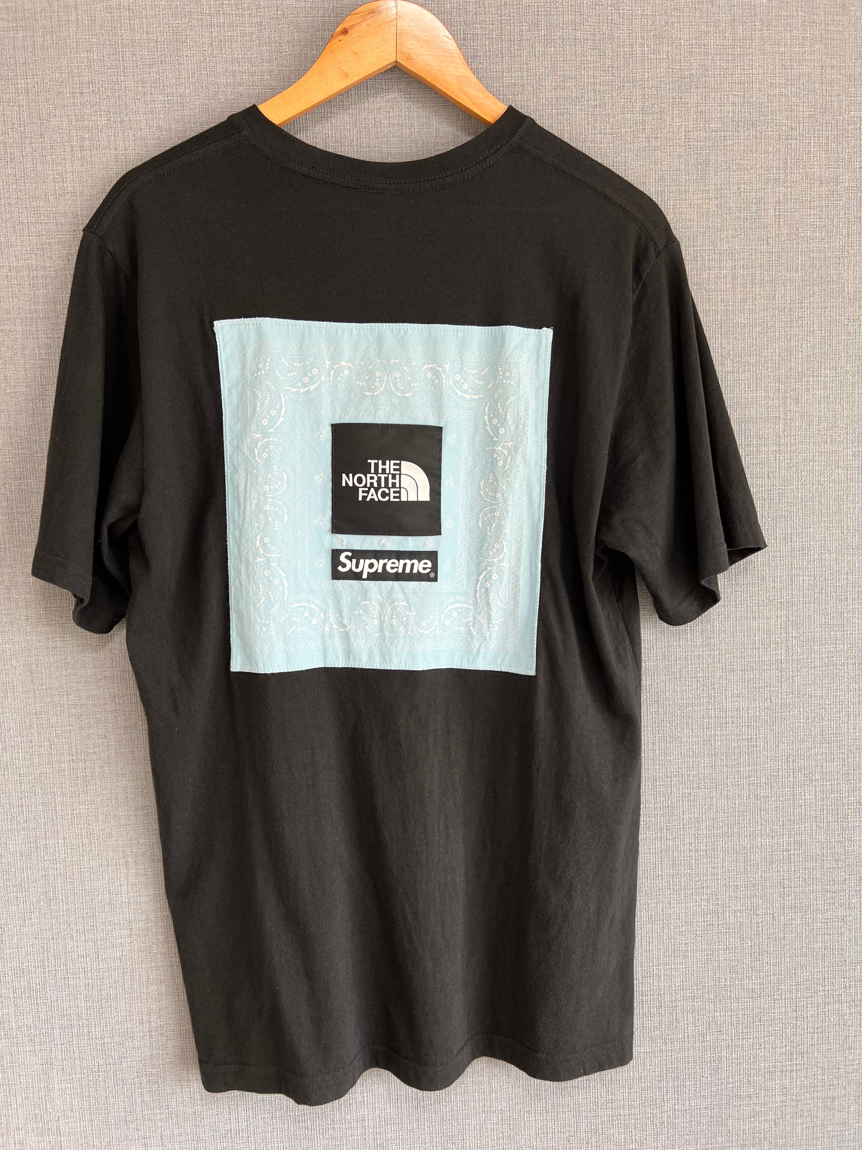 シュプリーム ザノースフェイス バンダナ Tシャツ "ブラック"