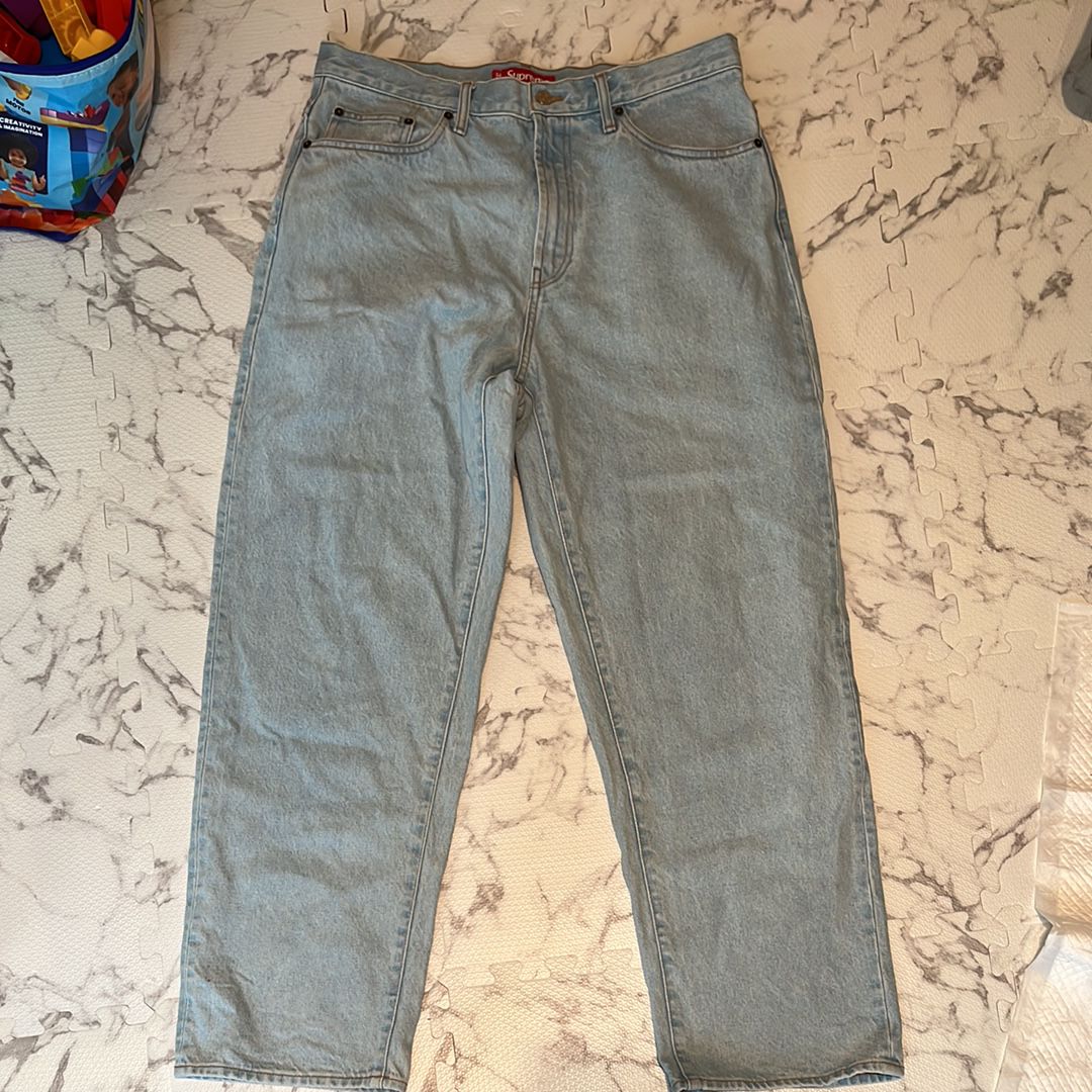 Supreme Baggy Jean "Light Washed Indigo" (25SS)