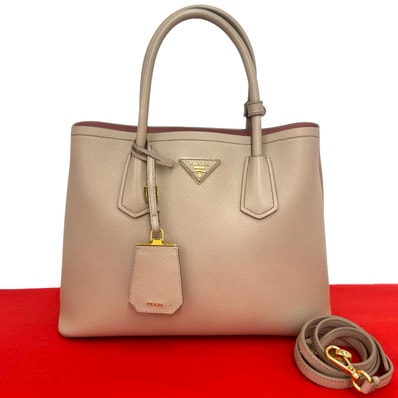 PRADA プラダ 三角ロゴ 金具 レザー ショルダーバッグ ベージュ
12192