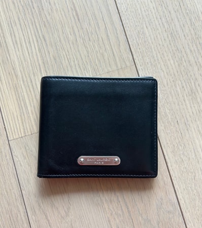 SAINT LAURENT サンローラン 折り財布 ブラック