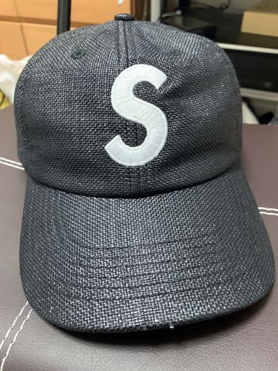 Supreme Raffia S Logo 6-Panel "Black"