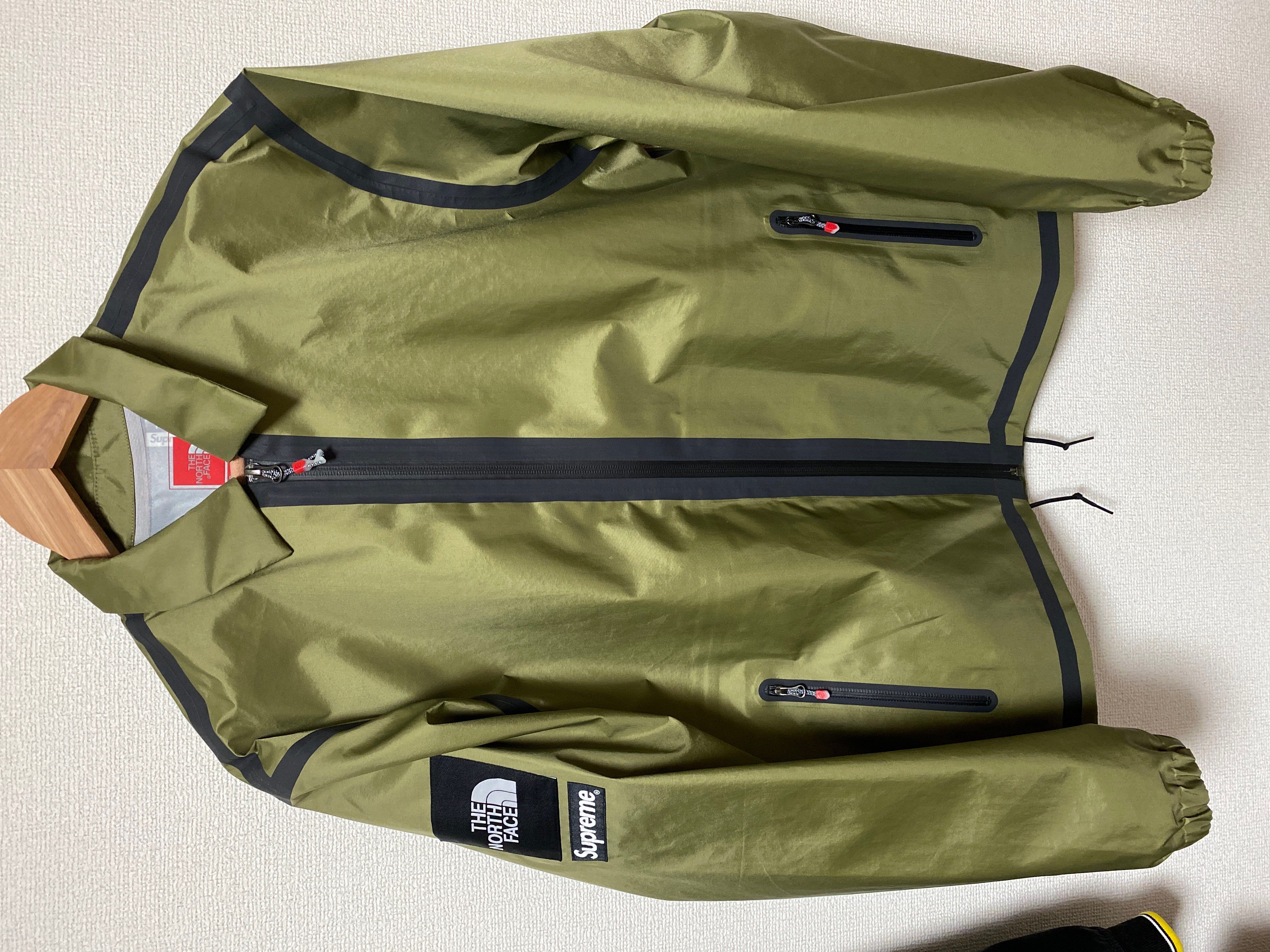 Supreme x The North Face Summit Series Outer Tape Seam Coaches Jacket "Olive"