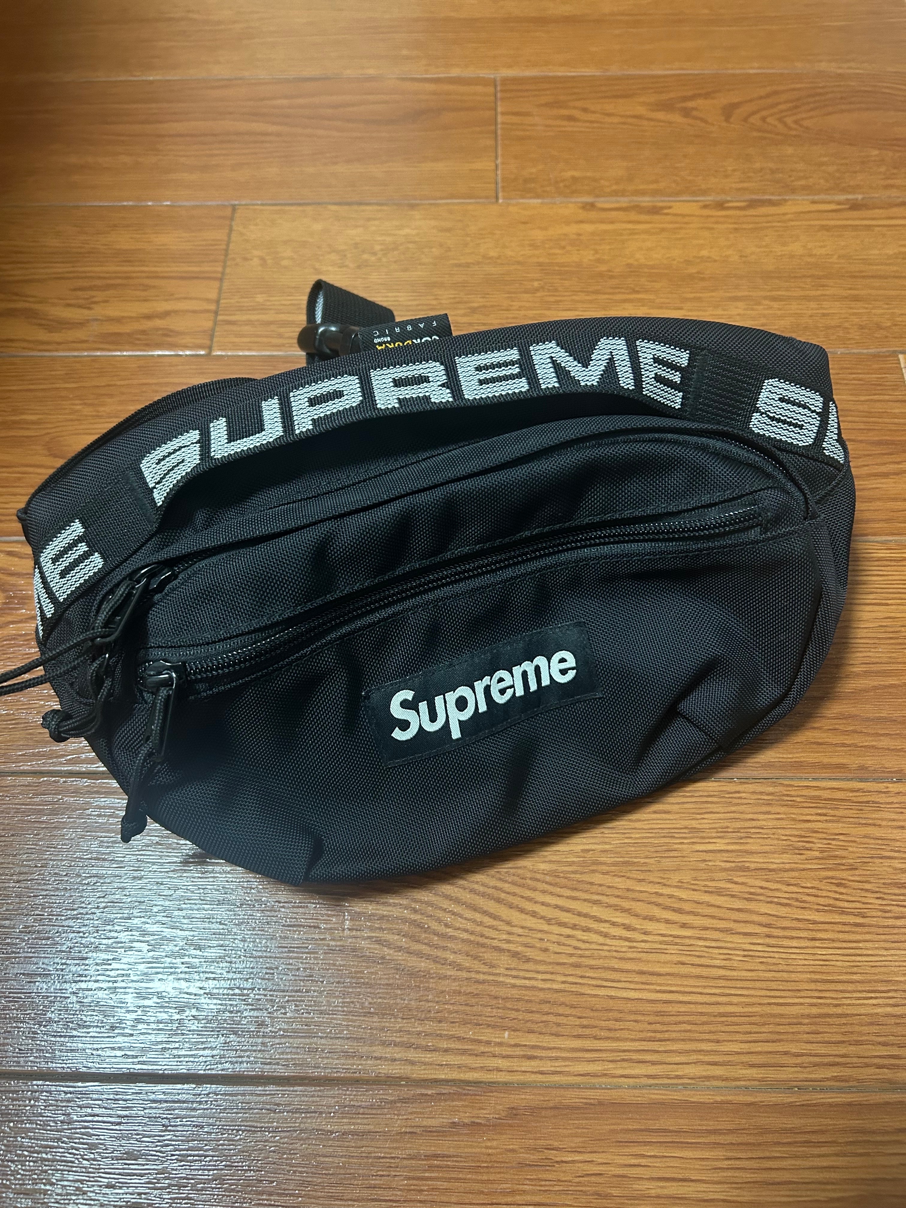 Supreme 18SS Waist Bag 