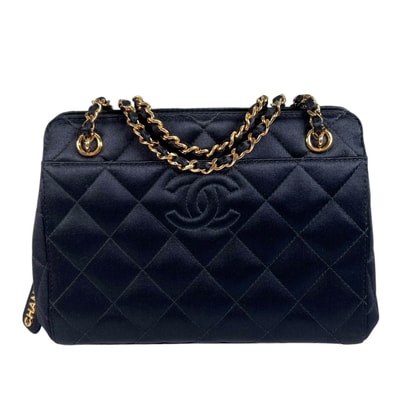 美品 CHANEL シャネル マトラッセ ショルダーバッグ サテン ブラック レディース ココマーク【中古】