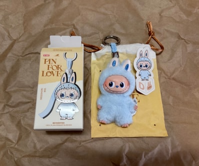 POP MART THE MONSTERS (LABUBU) Pin for Love Series-Vinyl Plush Pendant (A-M) D