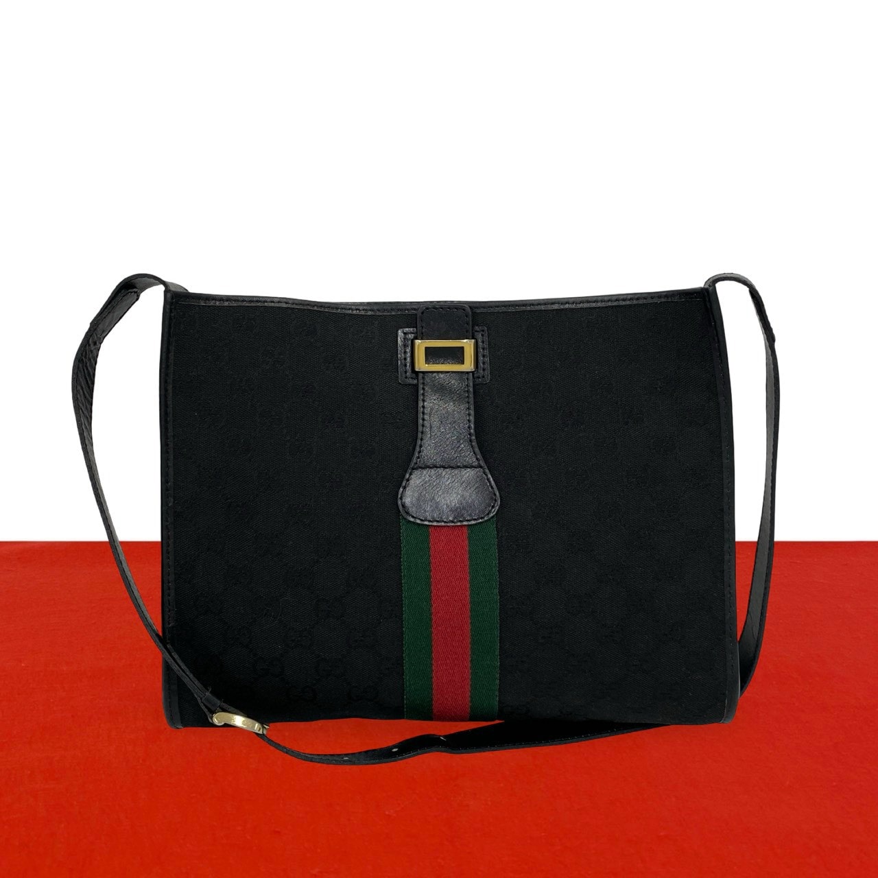 B (目立った傷や汚れなし)】GUCCI グッチ シェリーライン GG 柄