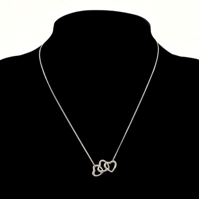 TIFFANY&Co.(ティファニー) トリプルハート Ag925 ネックレス 3.58g シルバー