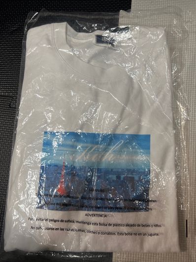 KITH TOKYO KSCRIPT TEE