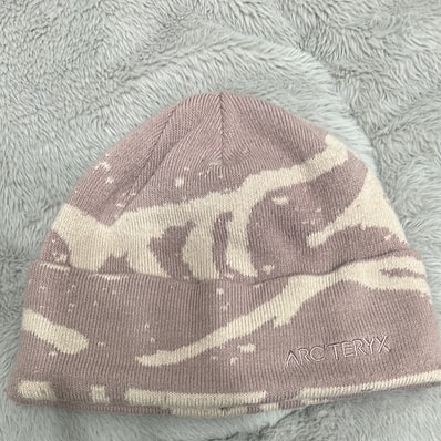 ARC'TERYX Grotto Talk "Dk Aipine Rose/Aipine Rose"