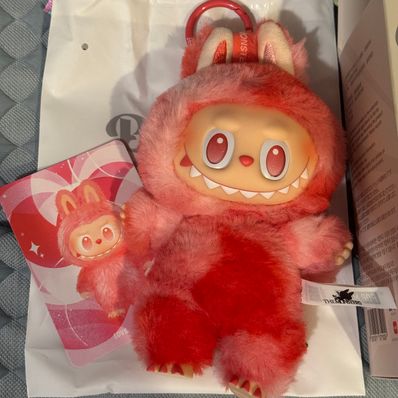 POP MART THE MONSTERS (LABUBU) Big into Energy Series Plush Pendant LOVE