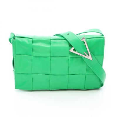 ボッテガヴェネタ BOTTEGA VENETA カセット マキシイントレチャート ショルダーバッグ バッグ レザー レディース グリーン系 【中古】