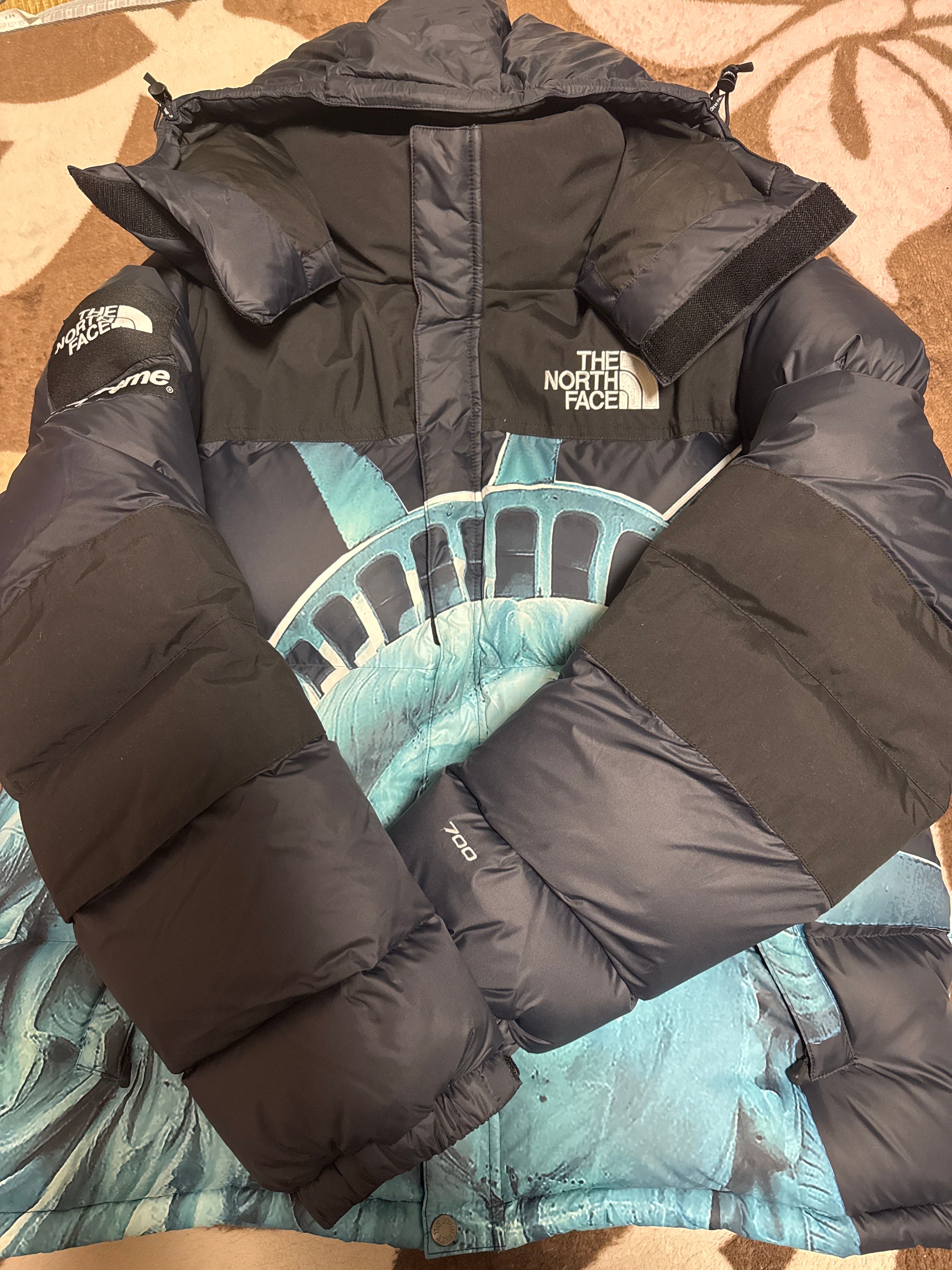 Supreme x The North Face Statue of Liberty Baltoro Jacket "Black"