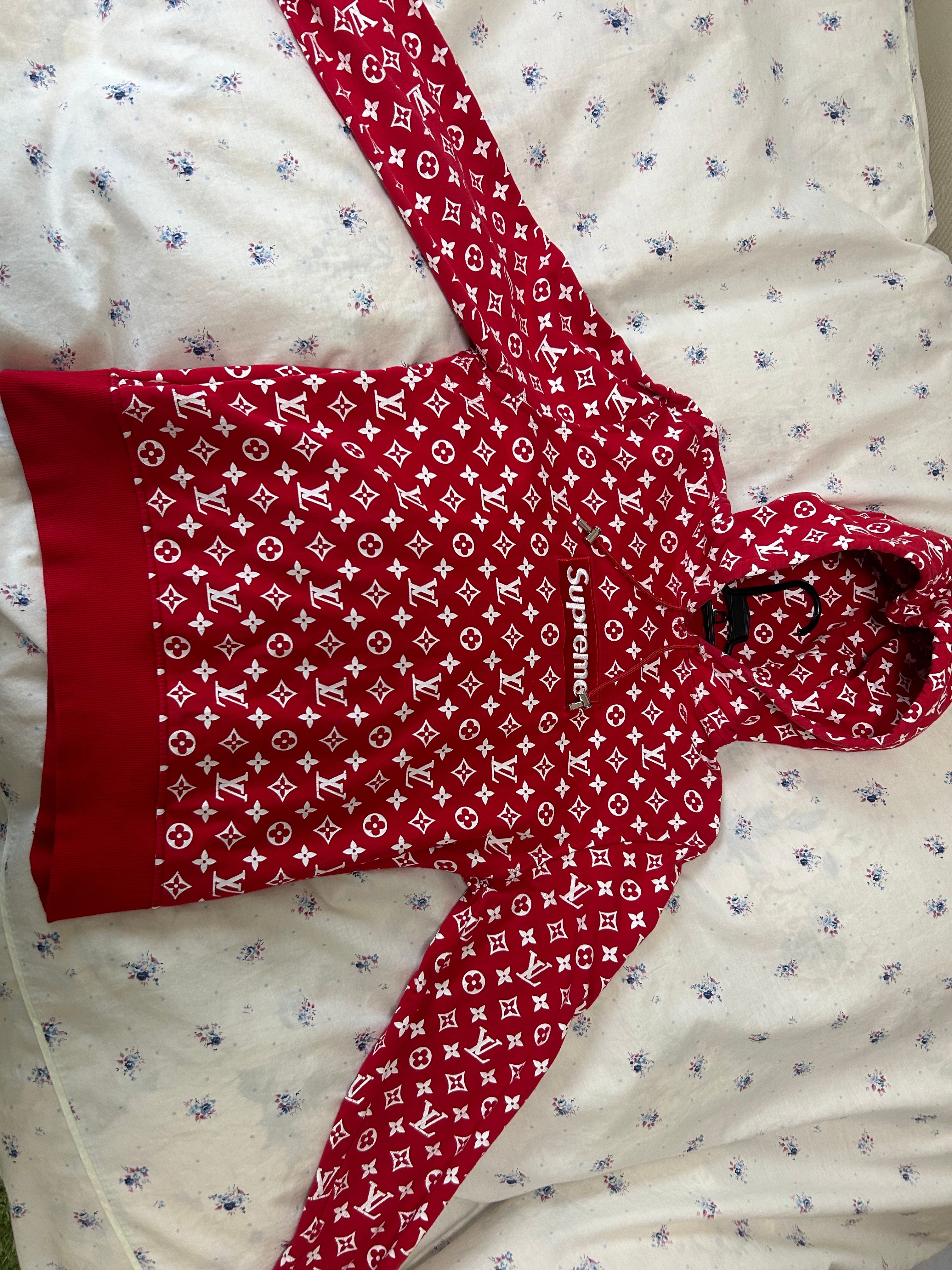 Supreme / Louis Vuitton Box Logo Hooded Sweatshirt "Red"