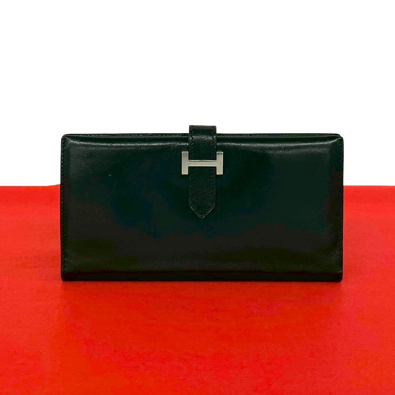 HERMES エルメス ベアン クラシック ボックスカーフ 長財布 ブラック
28734