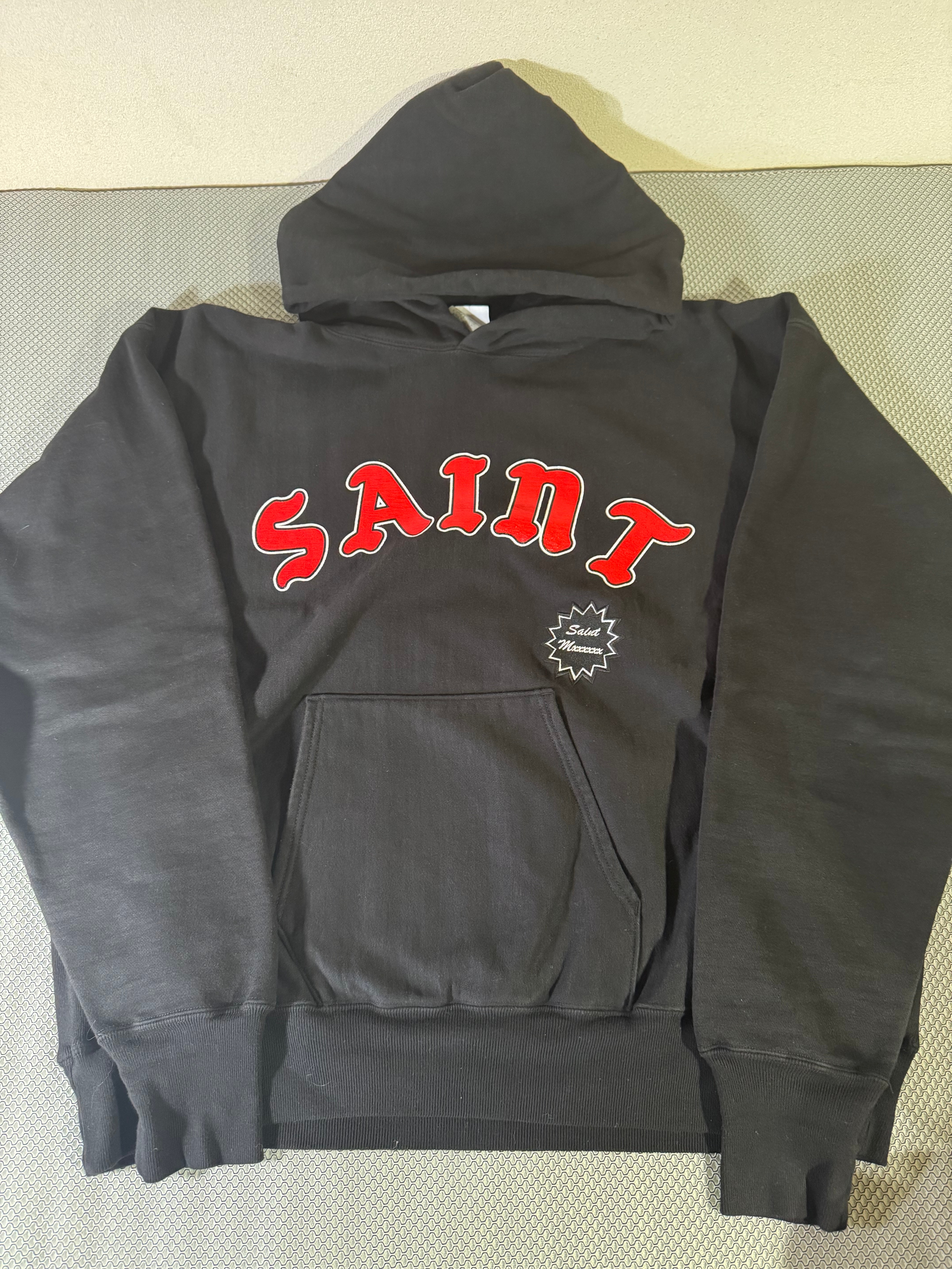 SAINT Mxxxxxx x Aries 23Aw Hoodie 