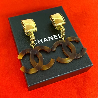 CHANEL シャネル ココマーク べっ甲柄 プラスチック GP イヤリング ブラウン
497cb