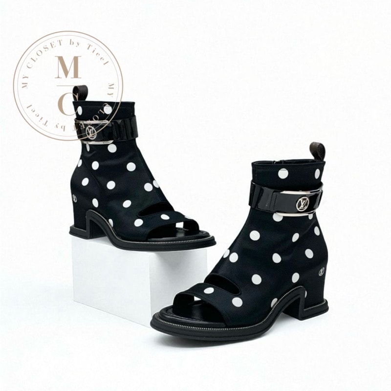 ルイヴィトン LOUIS VUITTON ムーンライトライン ブーツ ショートブーツ 靴 シューズ サテン ブラック ホワイト ドット ベルト アンクルブーツ