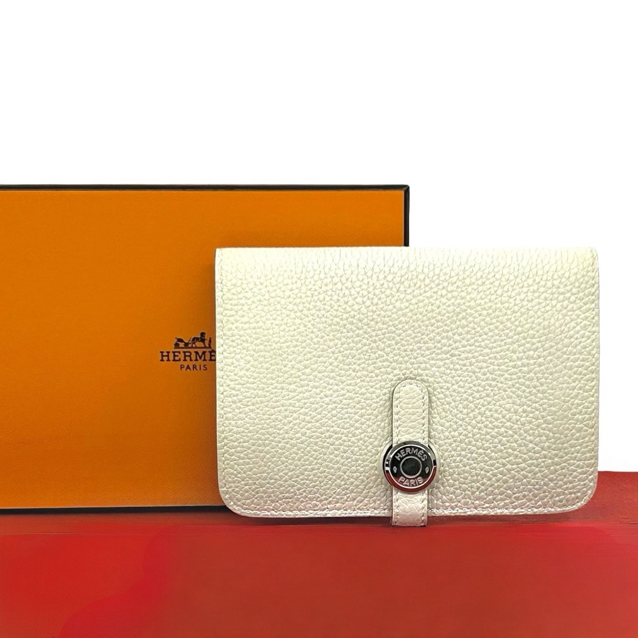 HERMES エルメス ドゴン コンパクト トリヨンクレマンス 二つ折り財布 ホワイト
 96756