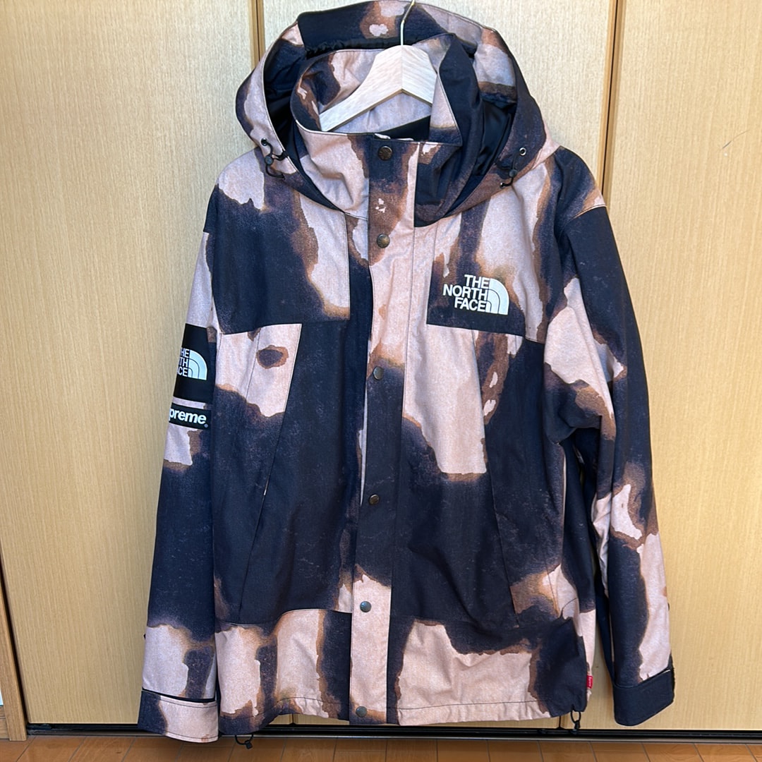 Supreme x The North Face Bleached Denim Print Mountain Jacket "Black"