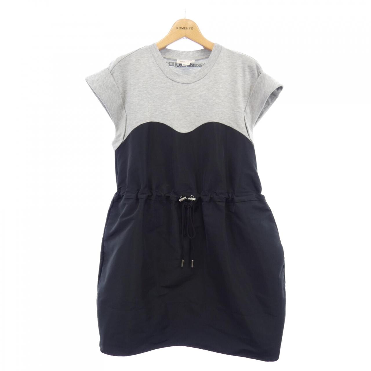 アレキサンダーマックイーン ALEXANDER McQUEEN 698152 QLAA6 ワンピース