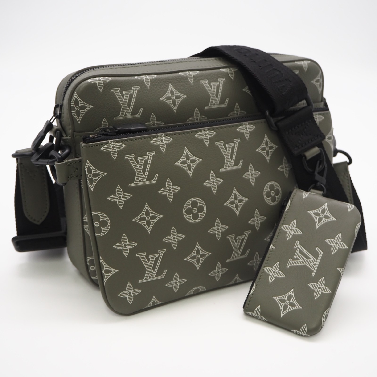 美品 LOUIS VUITTON ルイ・ヴィトン モノグラム シャドウ トリオメッセンジャー M12490 2wayショルダーバッグ カーキ ホワイト カーフレザー メンズ